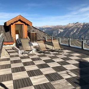 Penthouse Bond 007 120 M2 Piscine Sauna 1850 Appartement Risoul